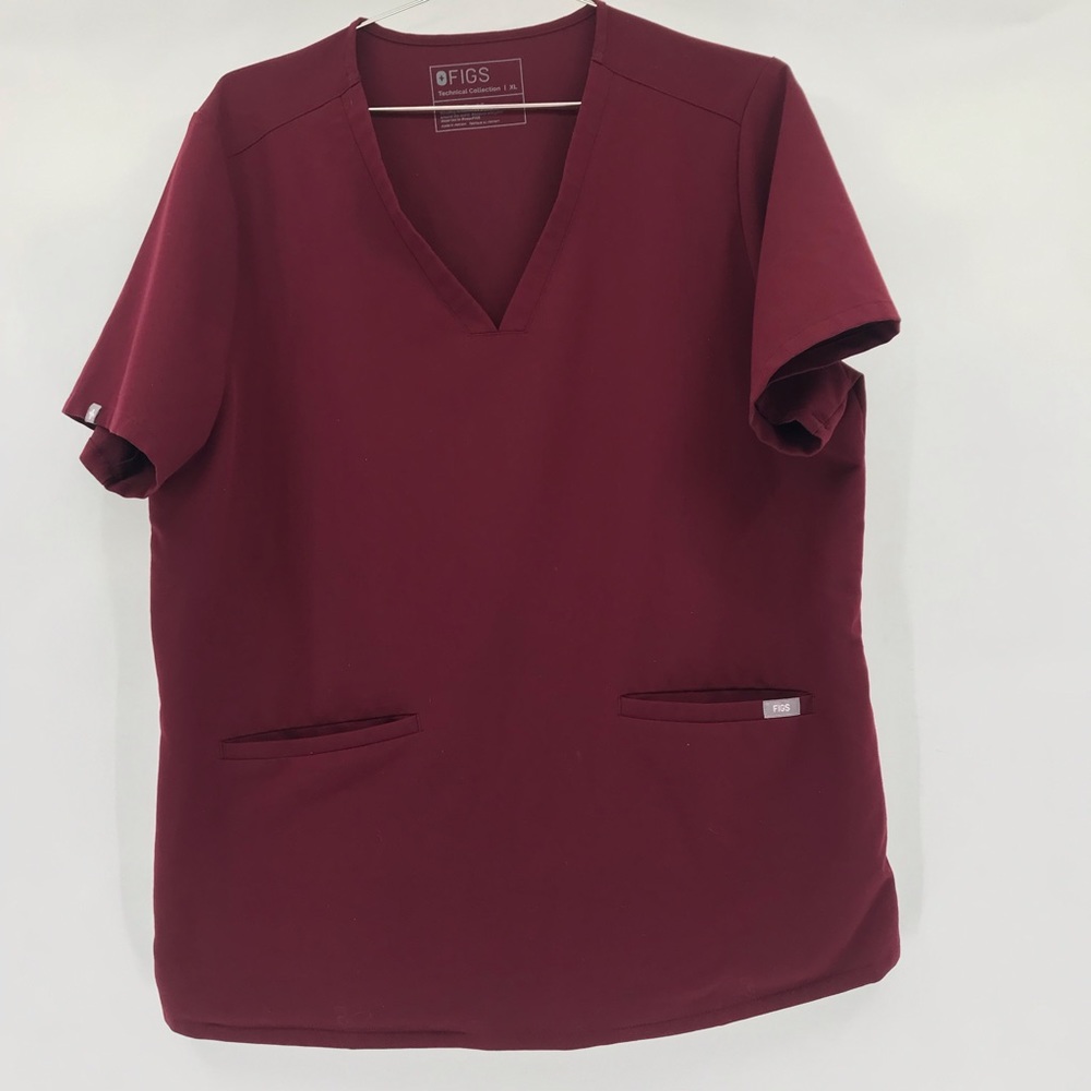 Figs Casma Three-Pocket Scrub Top
